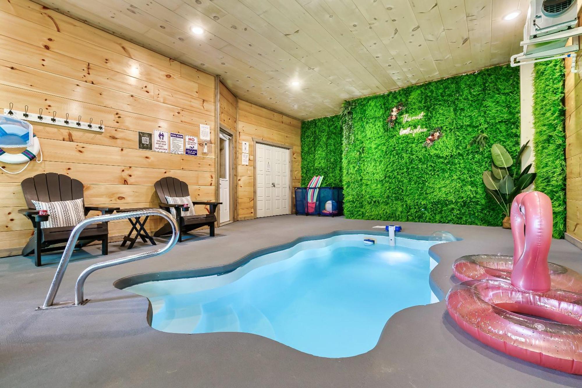 Spring Sale! Indoor Pool, Pet Stays Free, Movie, Hottub Sevierville Eksteriør bilde